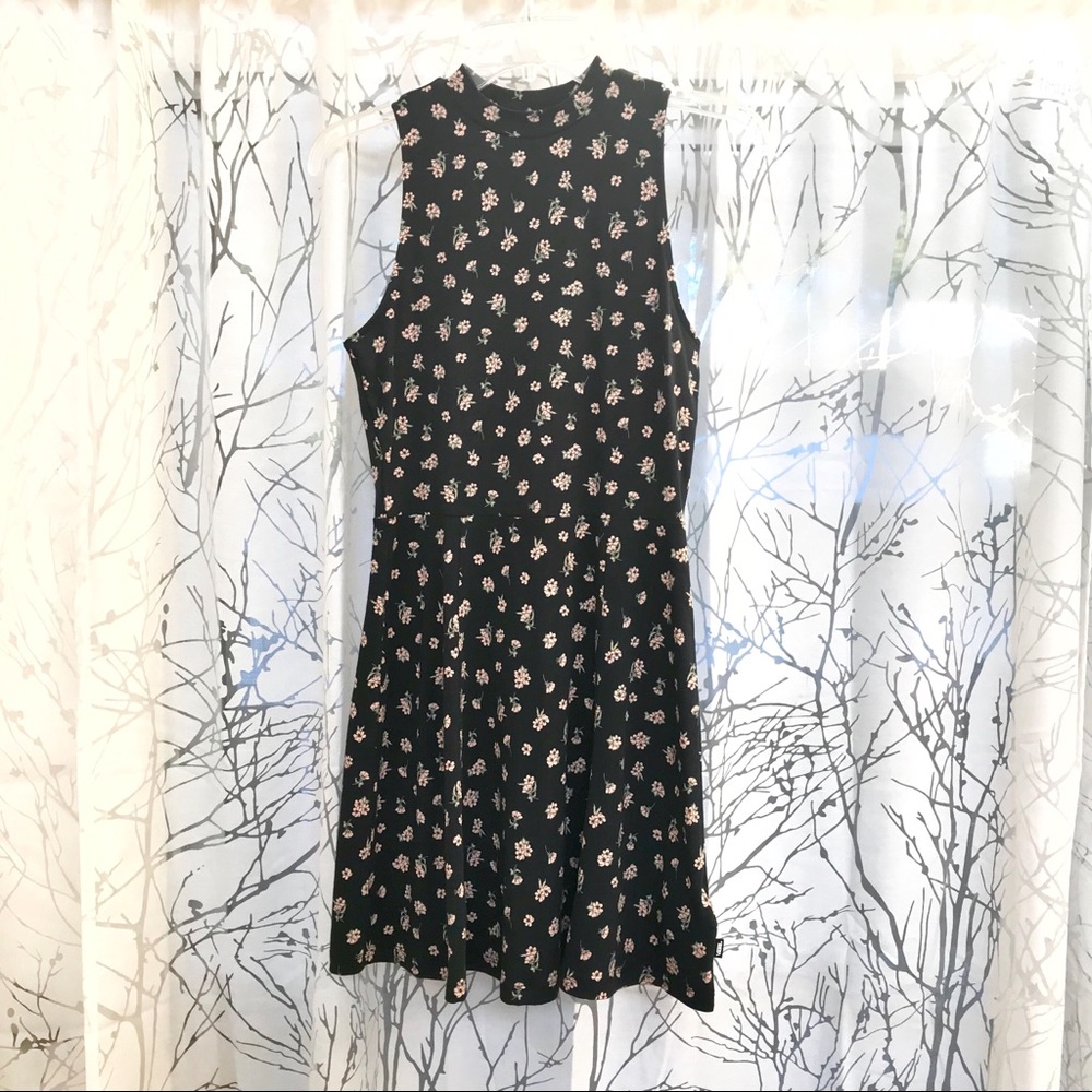 Vans black pink floral print high neck fit & flare skater tank dress - Picture 5 of 8